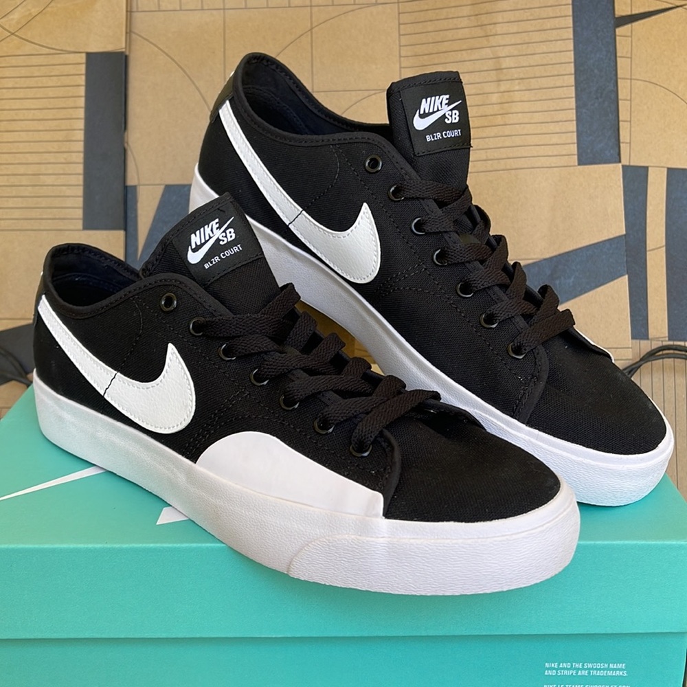 Nike SB Blazer Court Black/White-Black Men’s sneakers - Picture 7 of 16